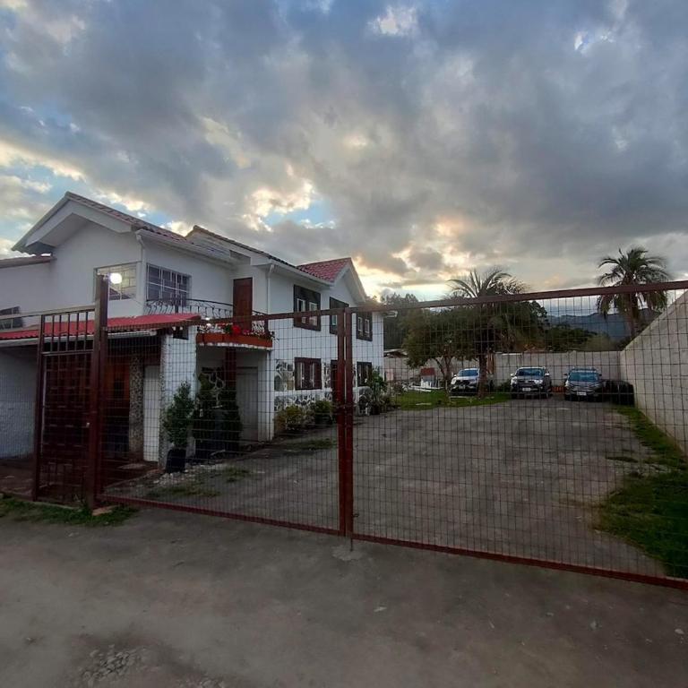Destino774 Great house with 9 rooms, 9 bathrooms, a garage and 14 beds - Villa - 14