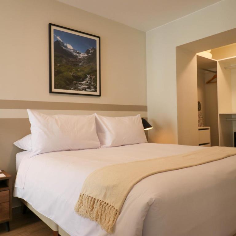 La Mar Miraflores by Wynwood House - One-Bedroom Apartment with Balcony - 11