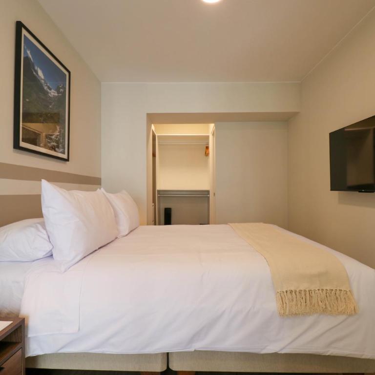 La Mar Miraflores by Wynwood House - One-Bedroom Apartment with Balcony - 12