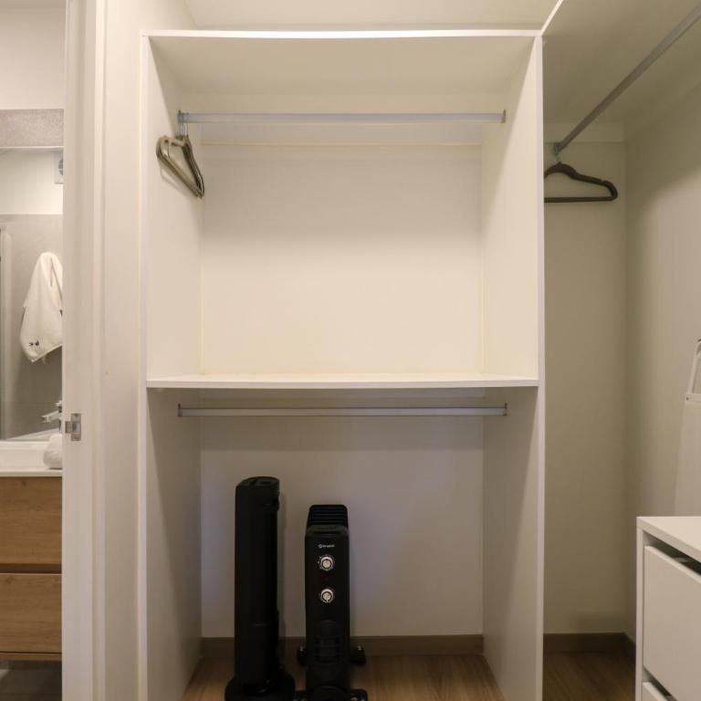 La Mar Miraflores by Wynwood House - Two-Bedroom Apartment with Balcony - 3