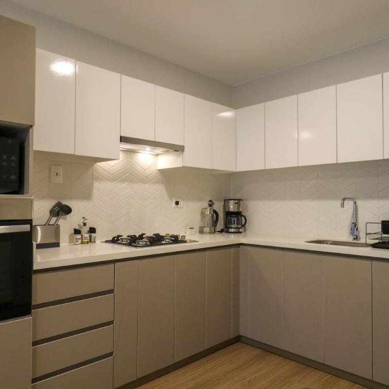 La Mar Miraflores by Wynwood House - Two-Bedroom Apartment with Balcony - 10