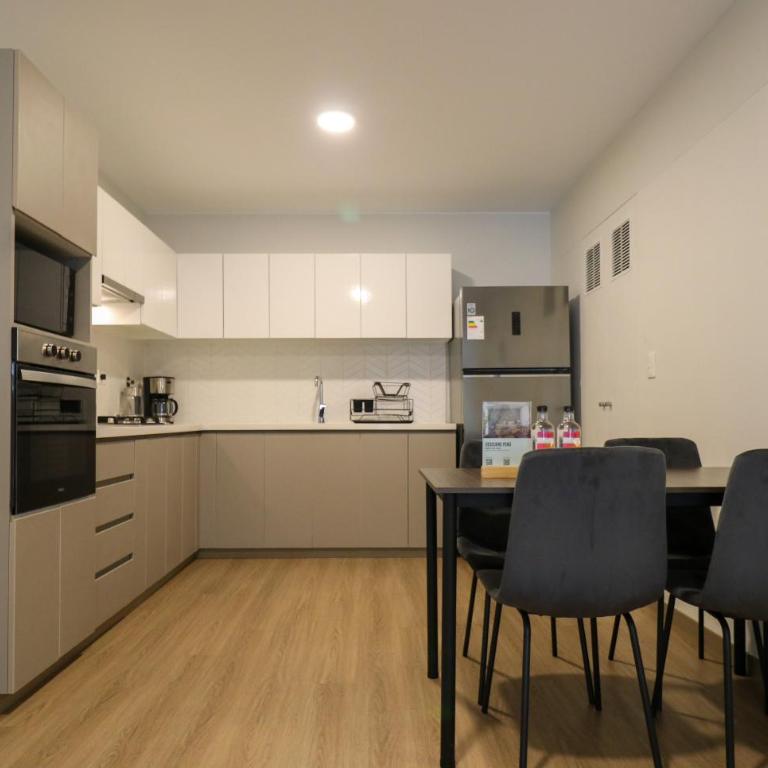 La Mar Miraflores by Wynwood House - Two-Bedroom Apartment with Balcony - 12