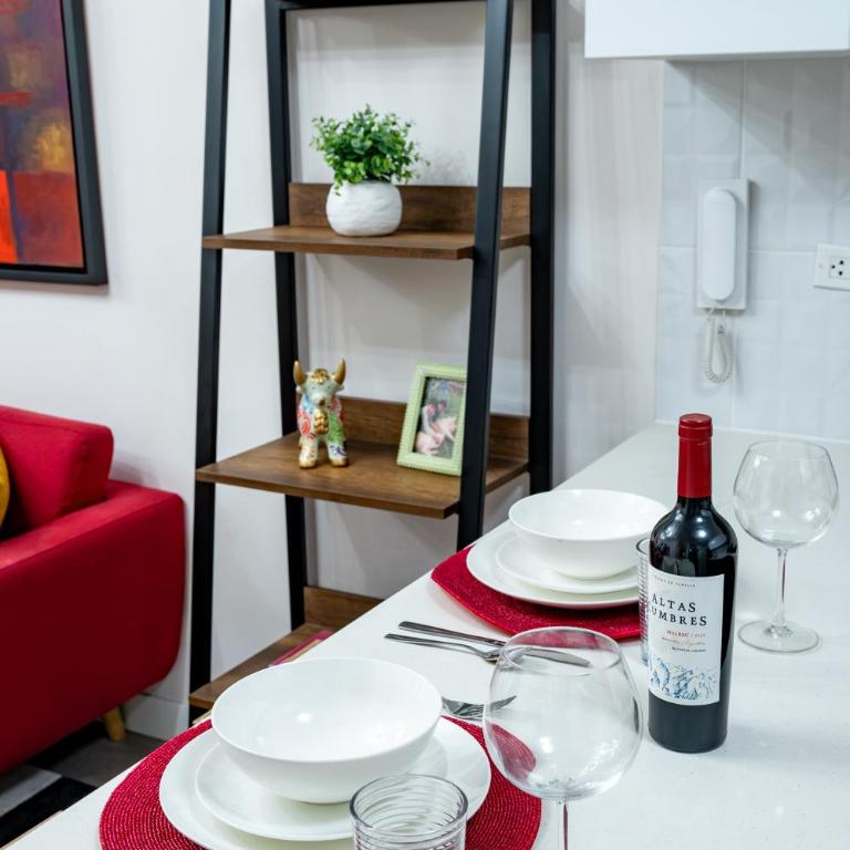 Stylish Miraflores Retreat - Patio, Pool, Garden - One-Bedroom Apartment - 30