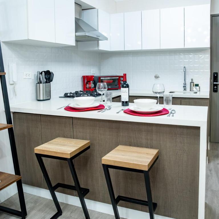 Stylish Miraflores Retreat - Patio, Pool, Garden - One-Bedroom Apartment - 34