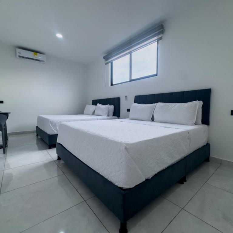 Hotel Casa Camoa - Habitación Doble con baño privado - 2 camas - 3
