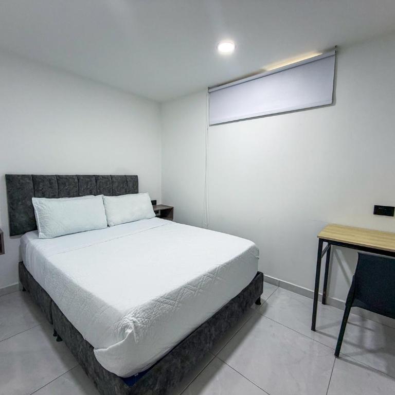 Hotel Casa Camoa - Habitación Doble con baño privado - 1