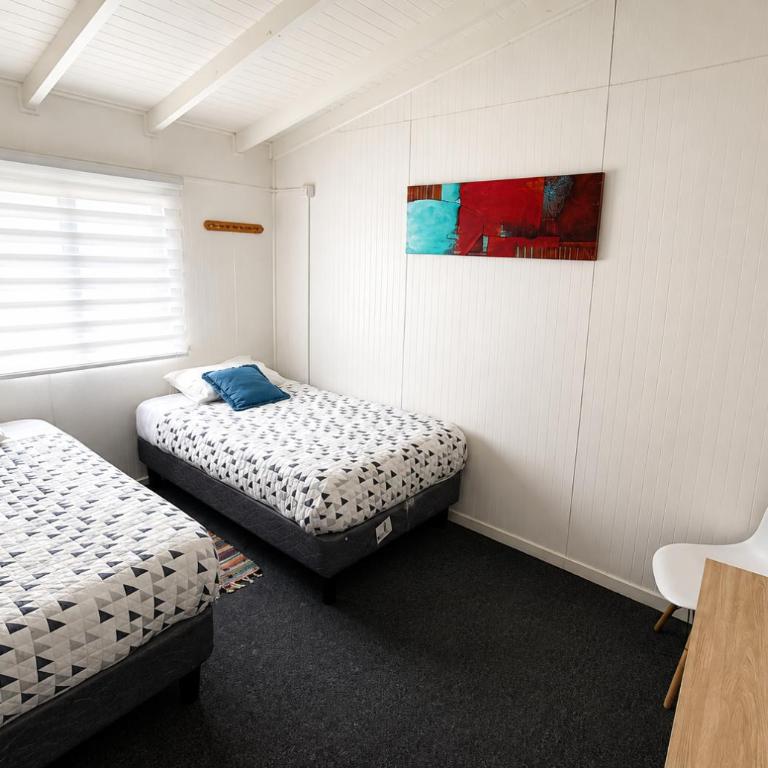 Black House - Three-Bedroom Apartment - 10