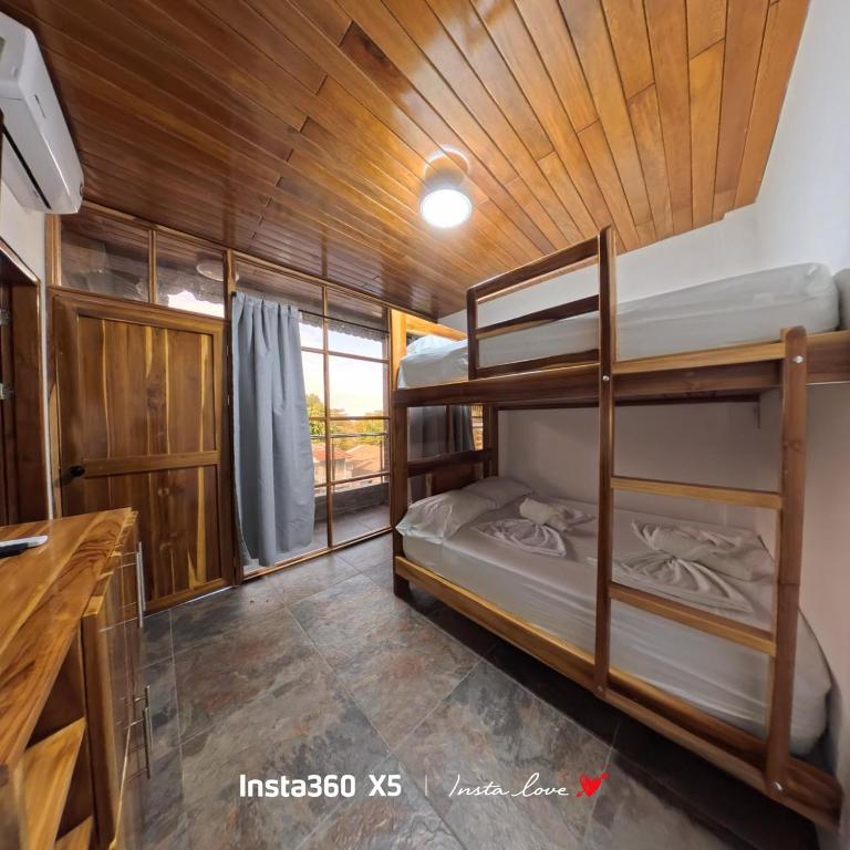 Cabaña Kosta Azul Capurganá - Habitación Cuádruple Dúplex - 2