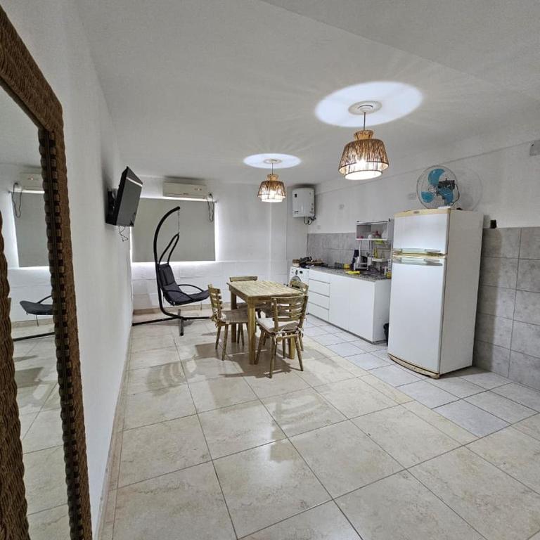La Viamonte - One-Bedroom Apartment - 1
