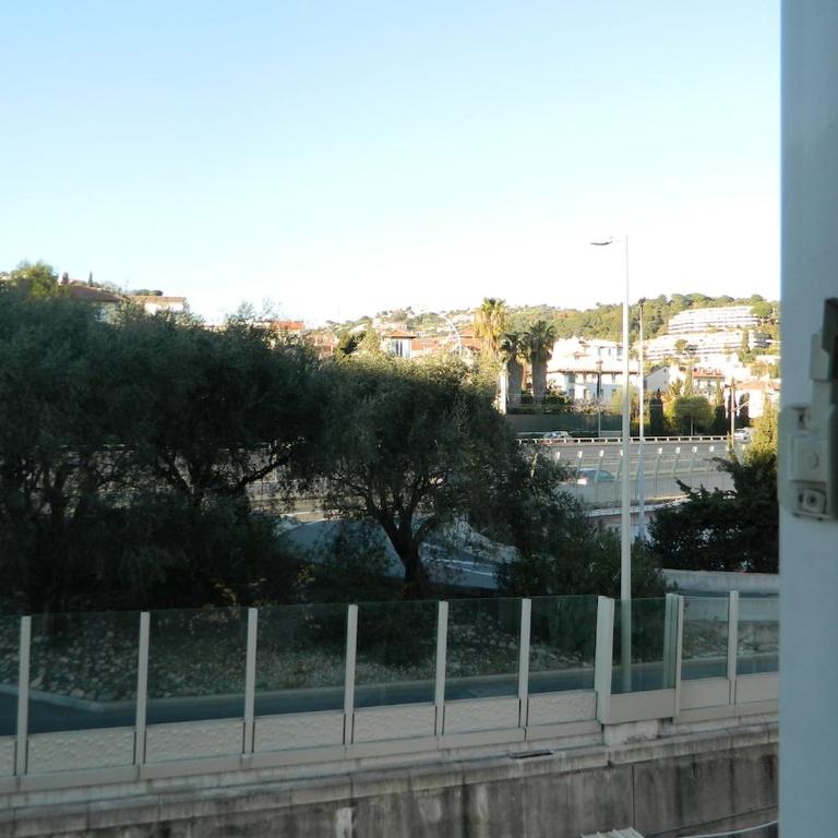 Joelle & Marc Nice 2 bedrooms apartment, near beach, AC, parking lot - Appartement 1 Chambre - 4
