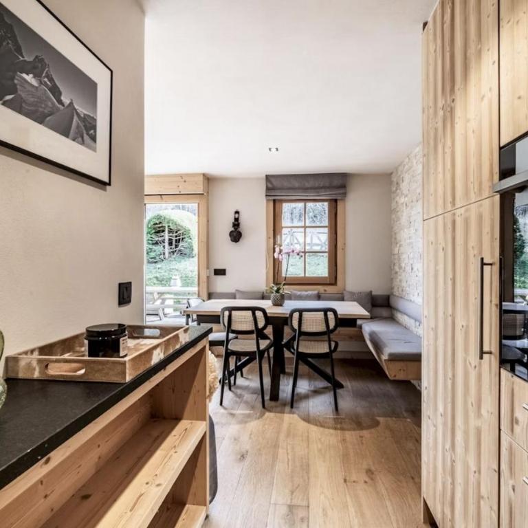 MeribelRegarsHome - Two-Bedroom Apartment - 12