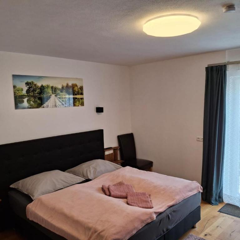 Chalet in Stuhlfelden near Ski Slopes - Four-Bedroom Vacation Home - 39