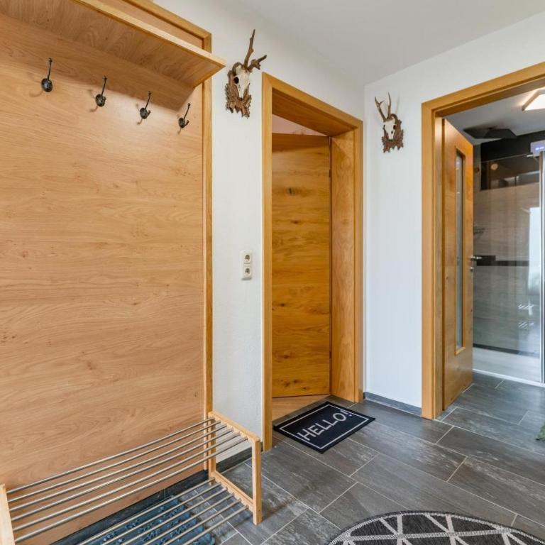 Chalet in Stuhlfelden near Ski Slopes - Four-Bedroom Vacation Home - 22