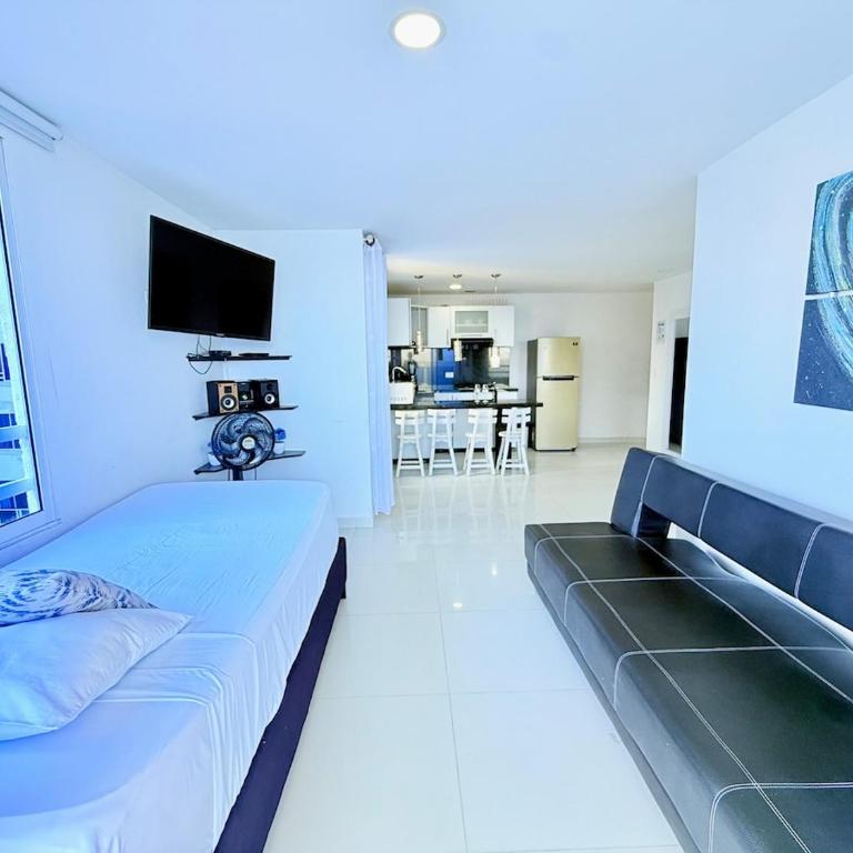 Beachfront 1BR in Laguito For 3 Guests - Apartamento de 2 dormitorios - 1