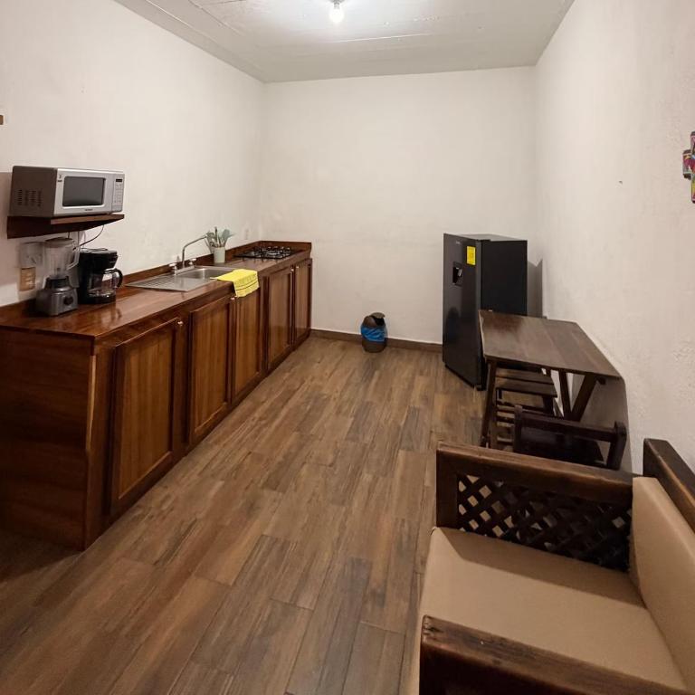 Casa kokoná - Estudio - 7