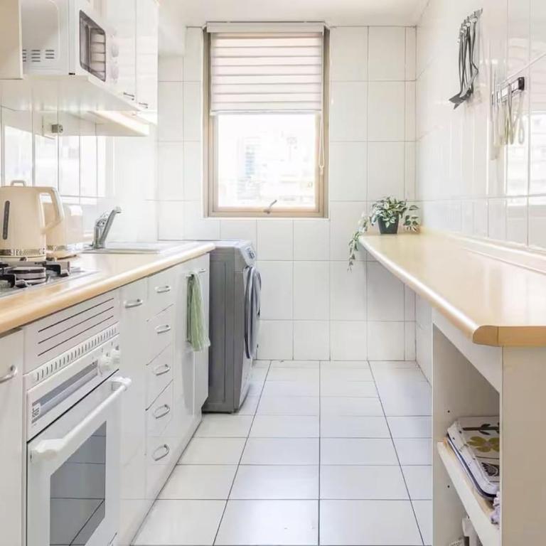 Camogli Sanhattan - 2D2B Minimalist and Equipped - Three-Bedroom Apartment - 12