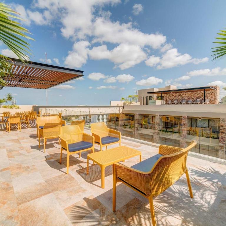 Syrena Luxury Downtown Studios - Apartment with Balcony - 5