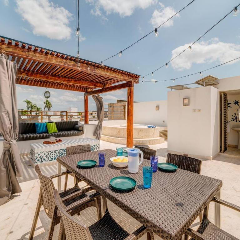 Coastal Oasis W Spa Tub Near Beach & 5Th Ave - Appartement 2 Chambres avec Balcon - 5