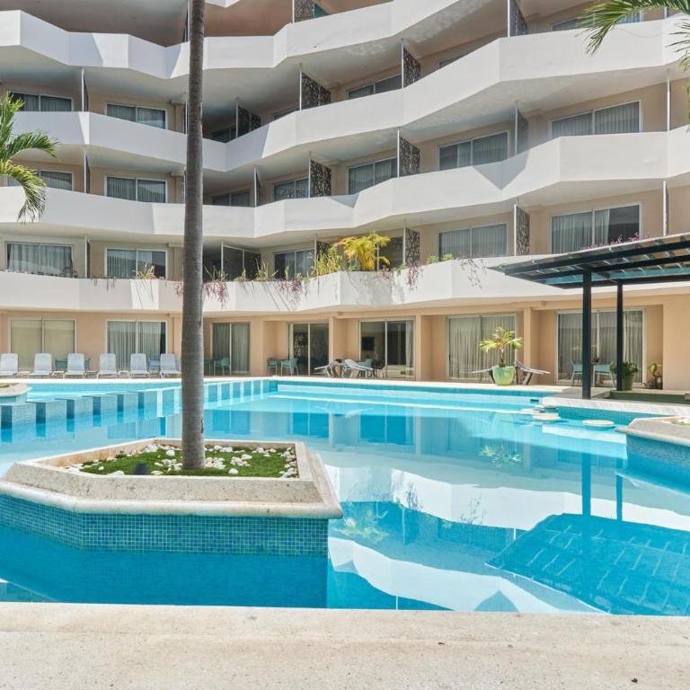 2Br W Dual Pools, Near Beach & 5Th Ave - Apartment mit 2 Schlafzimmern und Balkon - 48