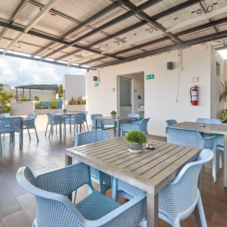 2Br W Dual Pools, Near Beach & 5Th Ave - Apartment mit 2 Schlafzimmern und Balkon - 57