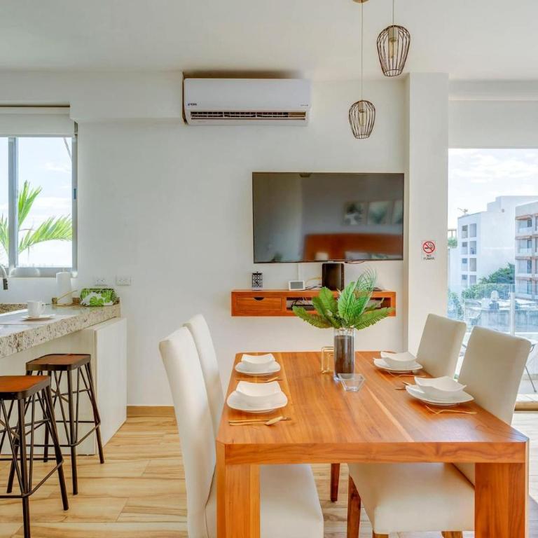 Ocean-View Studio W Gym, Pool & Balcony - Apartamento con balcón - 6