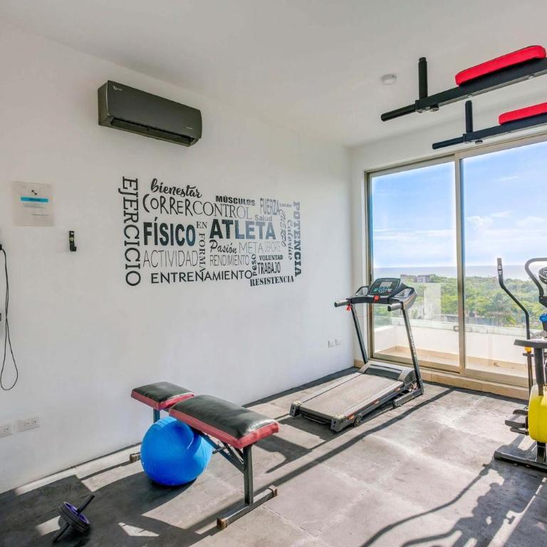 Ocean-View Studio W Gym, Pool & Balcony - Apartamento con balcón - 9