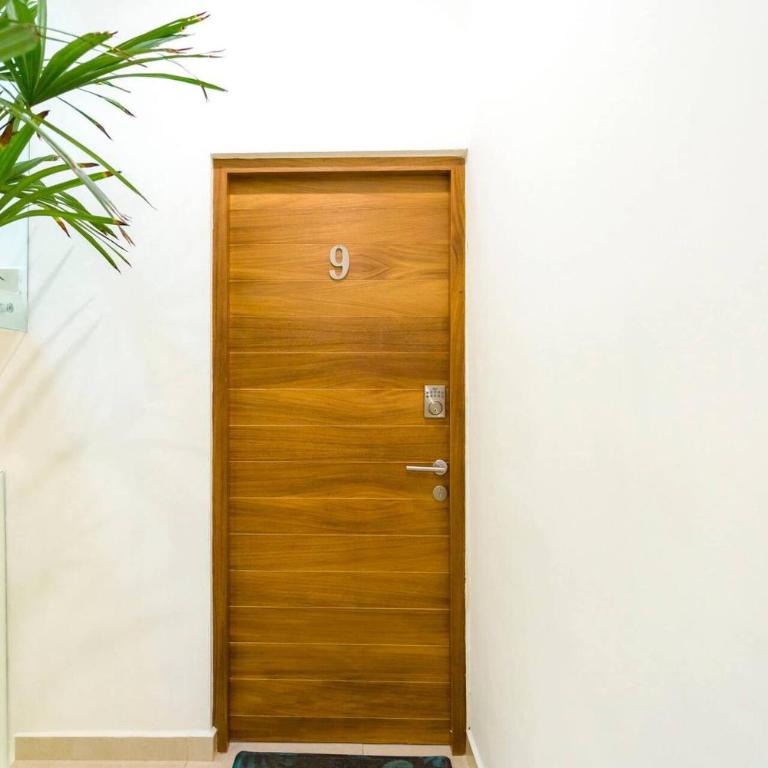 Ocean-View Studio W Gym, Pool & Balcony - Apartamento con balcón - 22