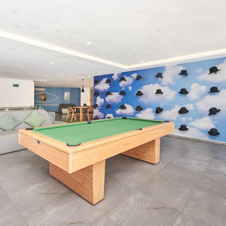 Centric 2Br, 2 Pools, Near Beach & 5Th Ave - Two-Bedroom Apartment with City View - 52