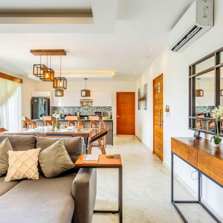 Oceanview Condo W Rooftop Plunge Pool - Two-Bedroom Apartment with Balcony - 7
