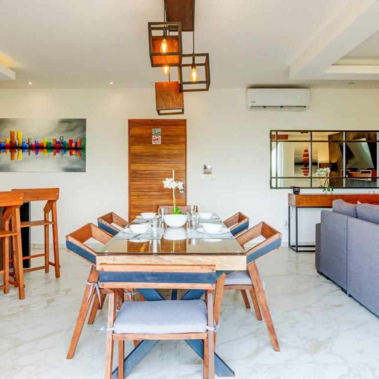 Oceanview Condo W Rooftop Plunge Pool - Two-Bedroom Apartment with Balcony - 17