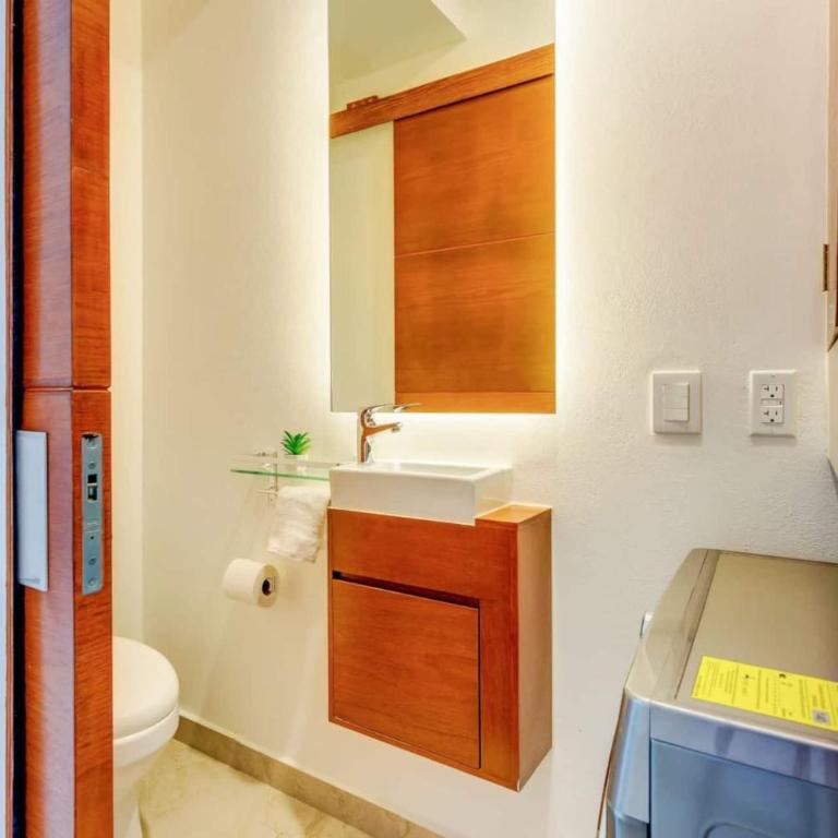 Oceanview Condo W Rooftop Plunge Pool - Two-Bedroom Apartment with Balcony - 29