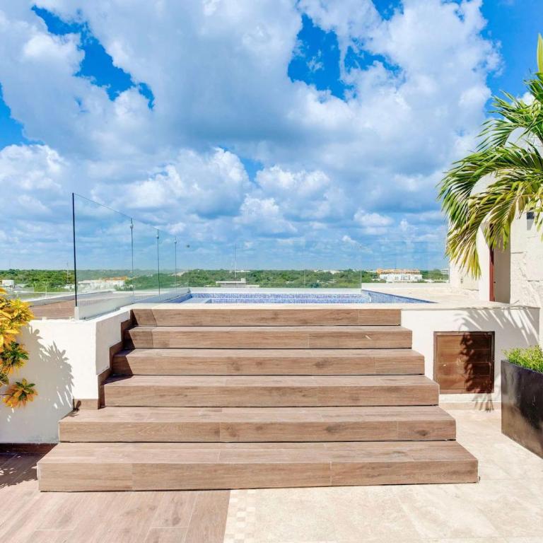 Oceanview Condo W Rooftop Plunge Pool - Three-Bedroom Apartment with Balcony - 29