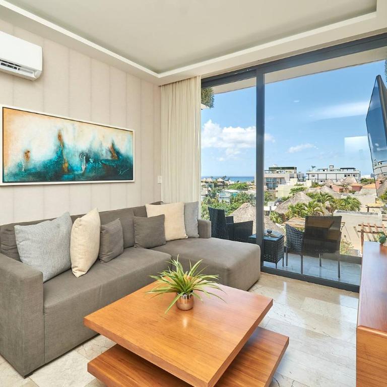 2 Bdrm Ocean View Private Pool Heart Of Town - Apartment mit 2 Schlafzimmern und Balkon - 5