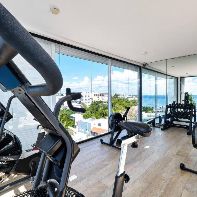 2 Bdrm Ocean View Private Pool Heart Of Town - Apartment mit 2 Schlafzimmern und Balkon - 53