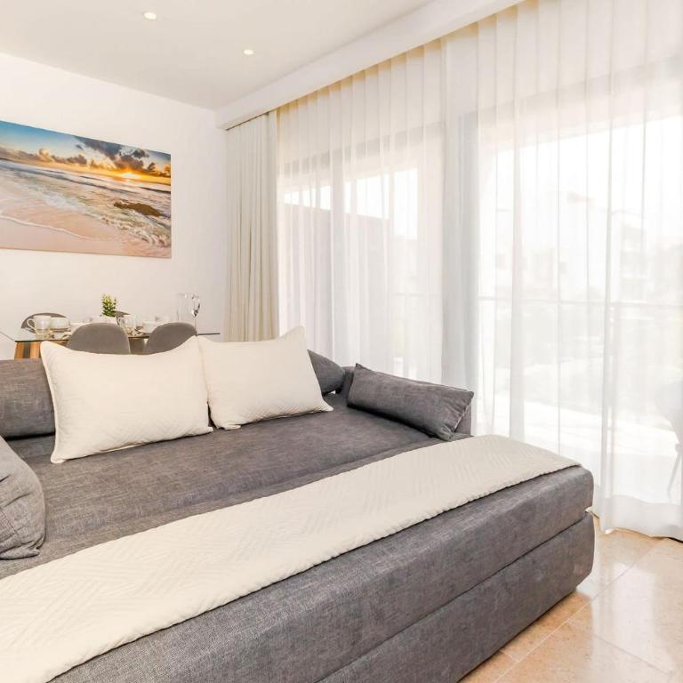 1Br Condo W Pool & Gym - Apartment mit 1 Schlafzimmer und Balkon - 13