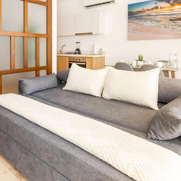 1Br Condo W Pool & Gym - Apartment mit 1 Schlafzimmer und Balkon - 12
