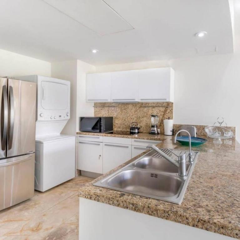 Magia Beach Side Condos - Appartement 2 Chambres avec Balcon - 9