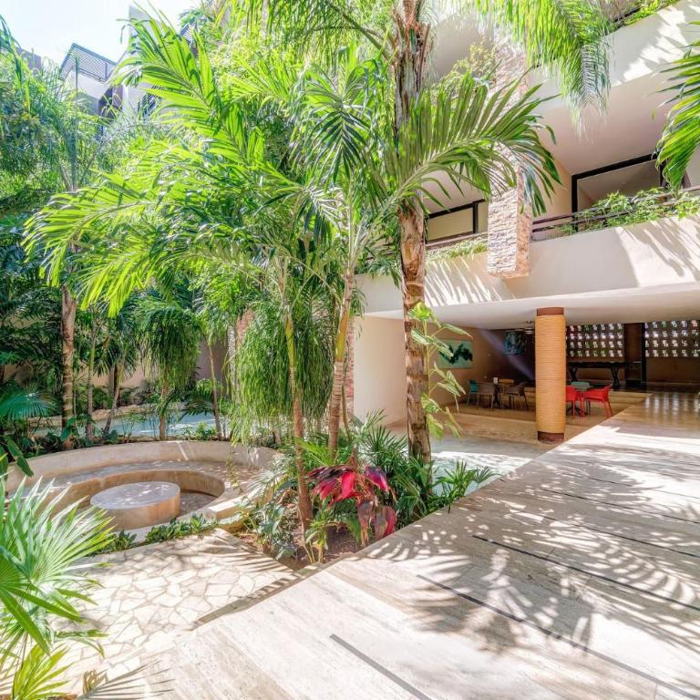 Syrena Luxury Downtown Studios - Apartment with Balcony - 21
