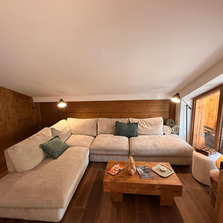 Bel duplex - 8 pers. proche du Lac Bleu - Appartement 4 Chambres - 14