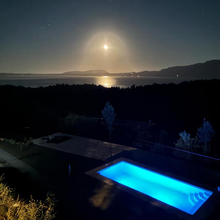 Casa Paihuen a 2,9km de Pucon, Vista al Lago - Casa de 4 dormitorios - 44