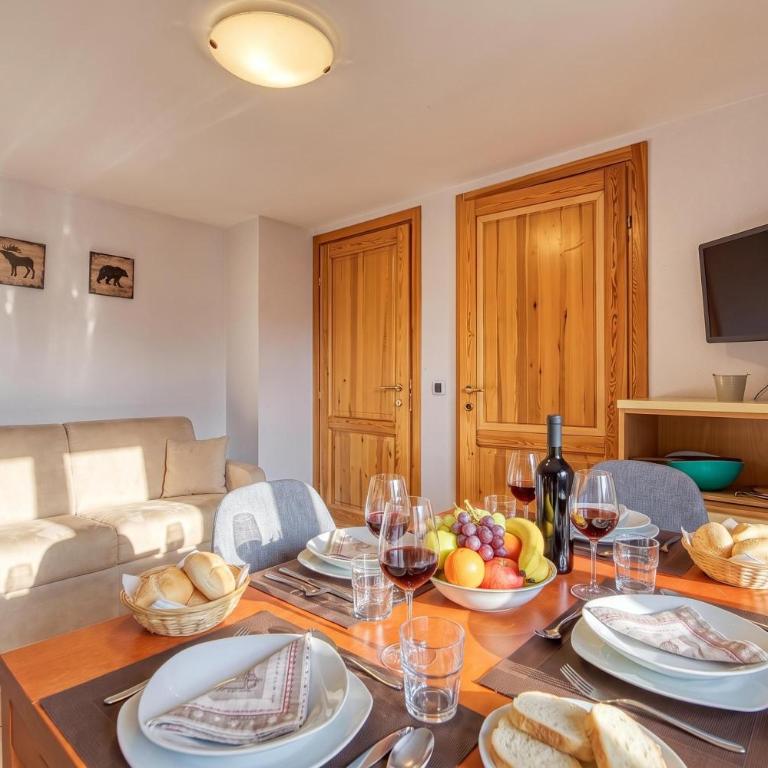 St. Gervais Le Bois des Fées2 Thermal Spa & Ski Retreat - Happy Rentals - Apartment mit Balkon - 4