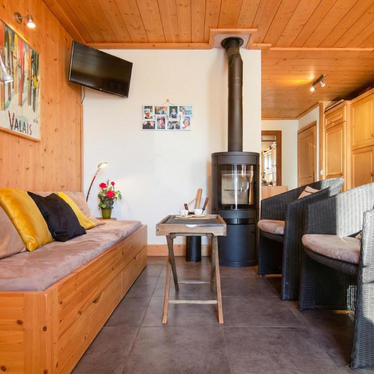 Apt Arsene2 Mont Blanc view for 5 next to ski - Happy Rentals - Apartment mit Balkon - 10