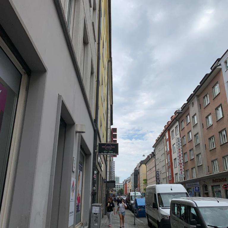 Modern 3-Bedroom Apartment in Munich City West - Appartamento con 1 Camera da Letto - 3