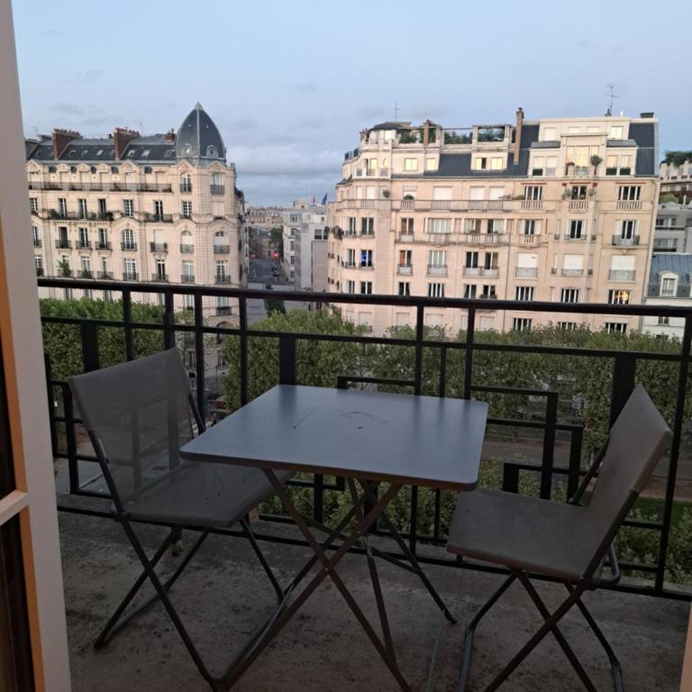 Bright & elegant appartment with view over Invalides, near St Germain des Prés - Appartement avec Vue et Balcon - 25