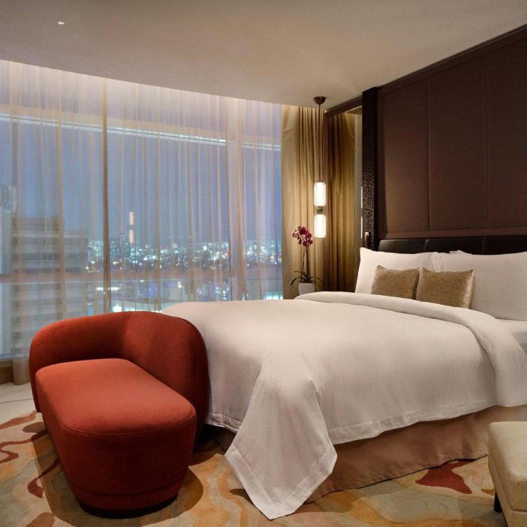 The St. Regis Mexico City - Suite Astor con vistas a la avenida Reforma - Servicio de mayordomo - 1 cama extragrande - 13