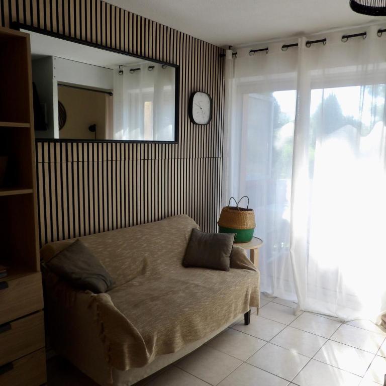 Les-Mimosas , Calme avec Climatisation, Parking Privé et WiFi , par Les Mimosas de Virginie - Appartement 2 Chambres - 8