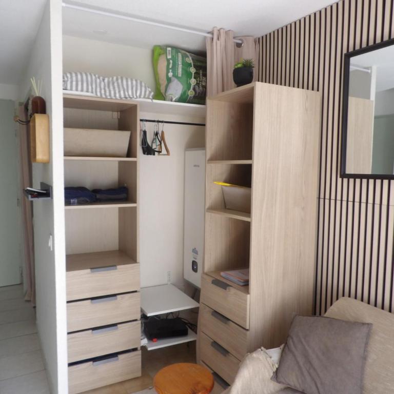 Les-Mimosas , Calme avec Climatisation, Parking Privé et WiFi , par Les Mimosas de Virginie - Appartement 2 Chambres - 10