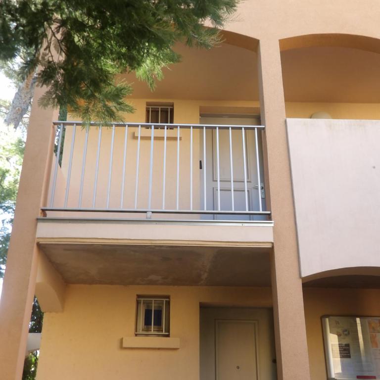 Les-Mimosas , Calme avec Climatisation, Parking Privé et WiFi , par Les Mimosas de Virginie - Appartement 2 Chambres - 28