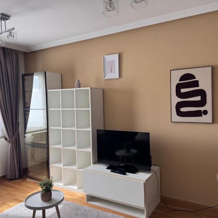 Apartamento Premium cerca Hospital, Universidad, Parking privado, a 5 minutos del centro histórico, ideal para visitar León sin preocuparse por el aparcamiento - Apartment mit 1 Schlafzimmer - 3
