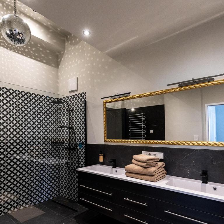 Mirabell Urban Suite - Suite mit 3 Schlafzimmern - 2